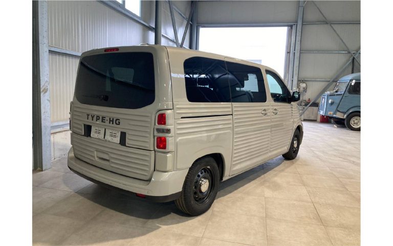 E-TYPE HG PASSENGER VAN