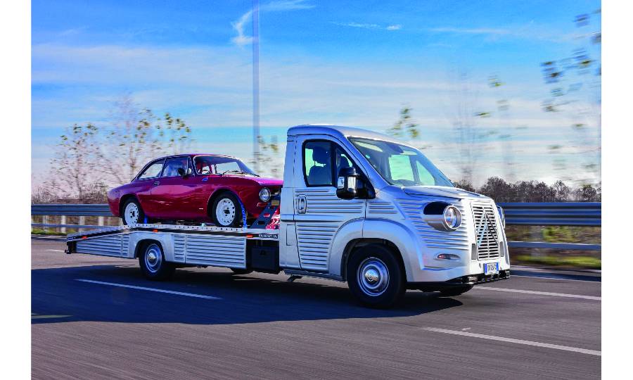 TYPE H TOW TRUCK - COULEUR À CONFIRMER